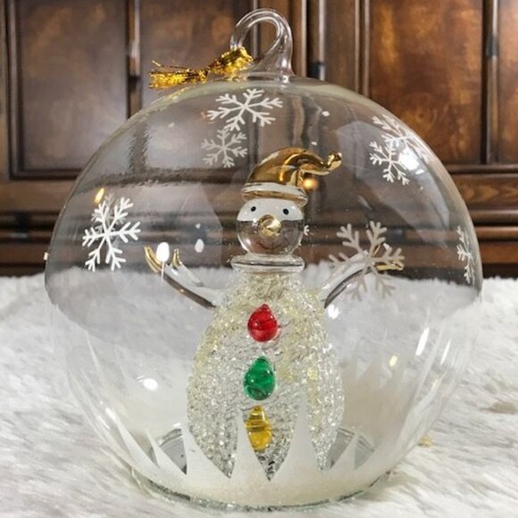 Sorelle Blown Glass Lighted Snowman Snowflake Globe Ornament - Picture 2 of 13